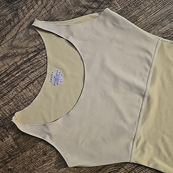 Tan Spanx Medium Top - Picture 2 of 7